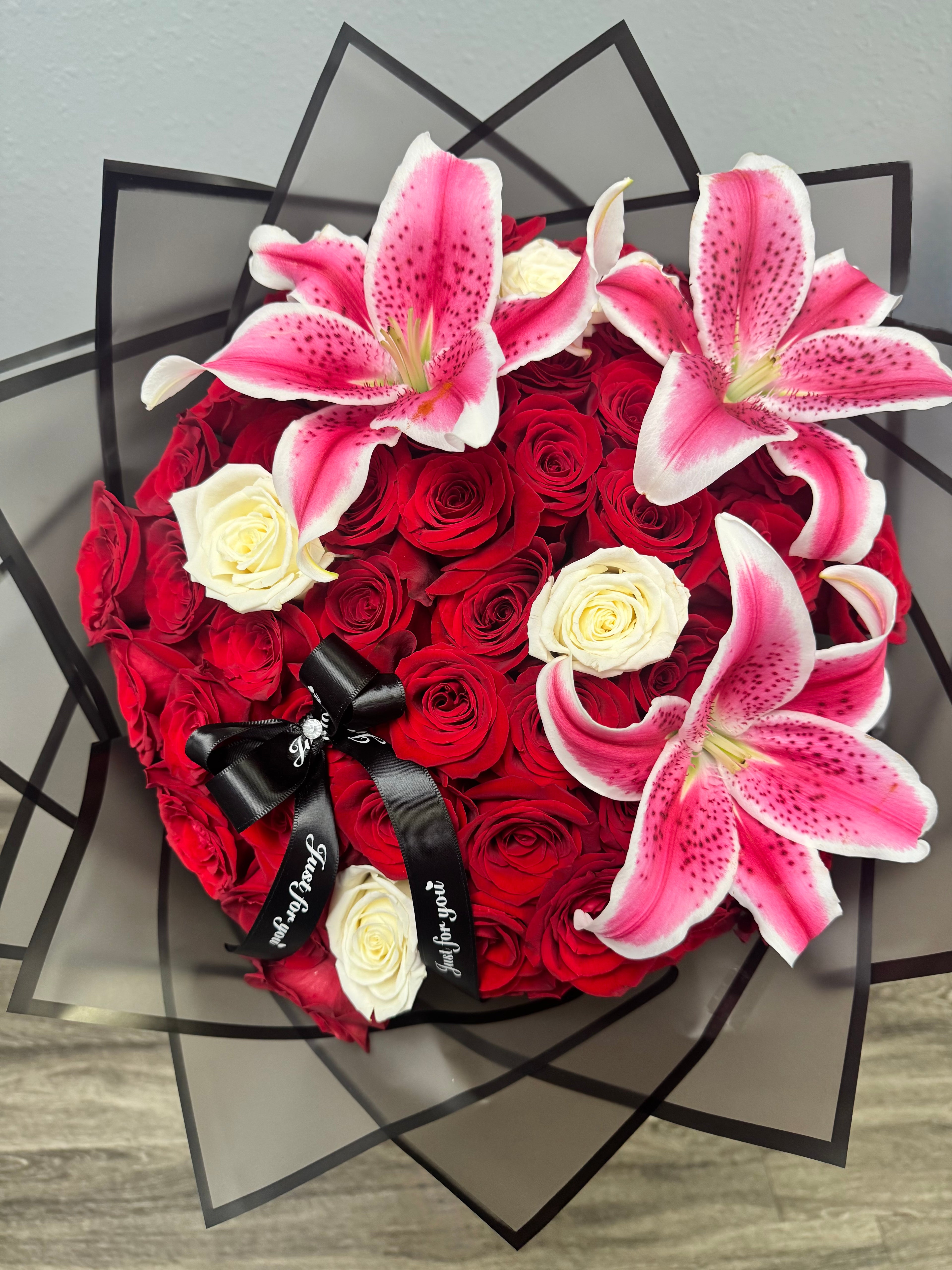 Velvet Stargazer Bouquet