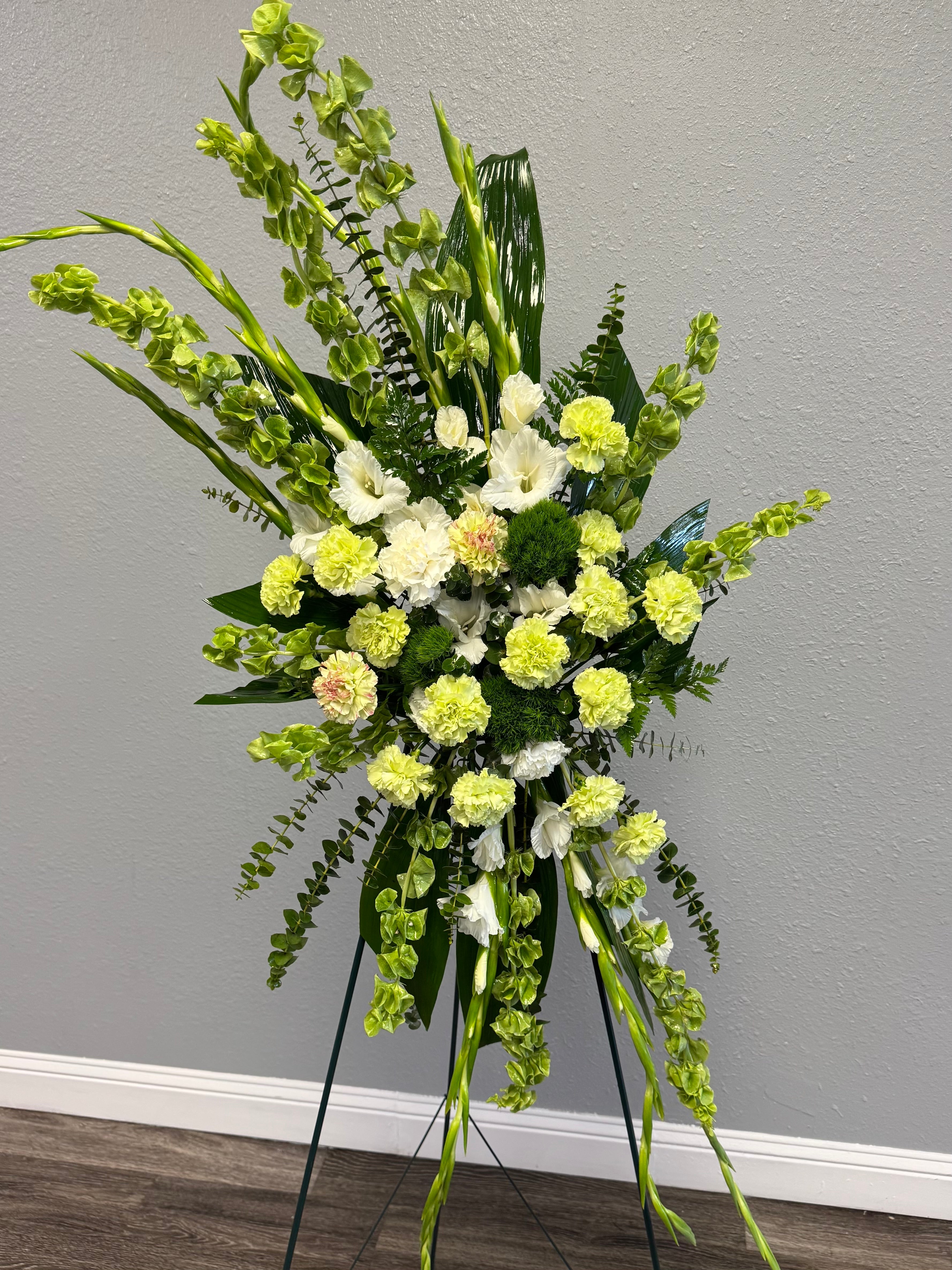 Modern Serenity Standing Spray